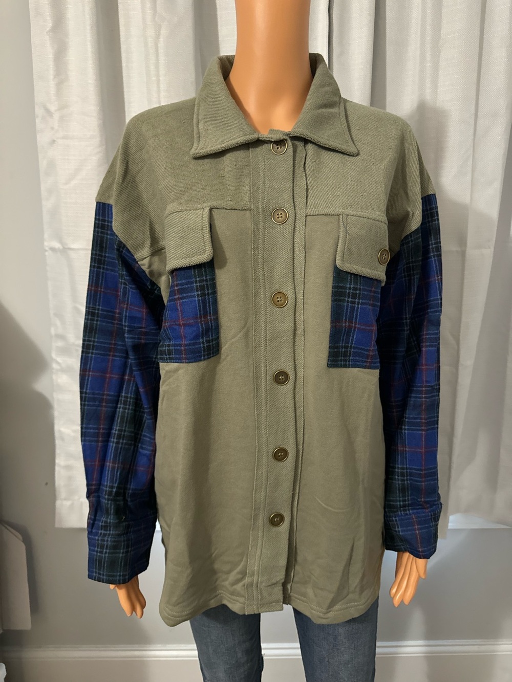 Cool Entro size S relaxed olive green blue plaid long sleeve button up shirt new